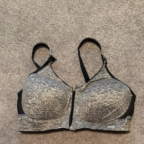Victoria's Secret Zipper Sports Bra - Picture 8 of 8